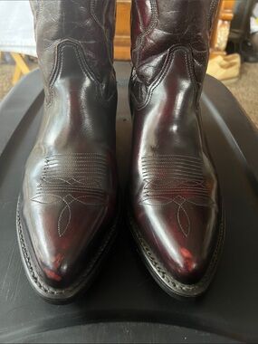 Double H Men's Dark Burgundy Western Boots with Decorative Stitching